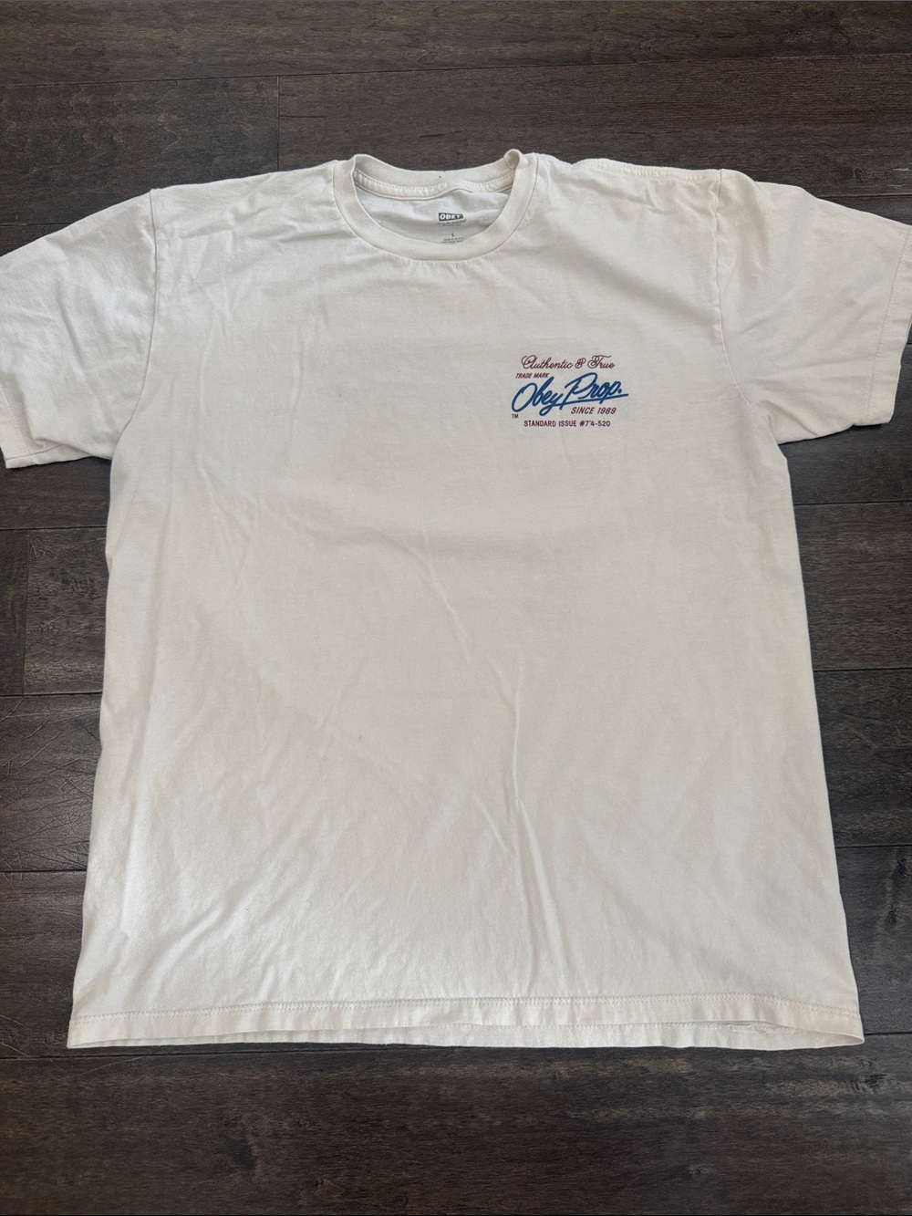 Men’s large obey t shirt